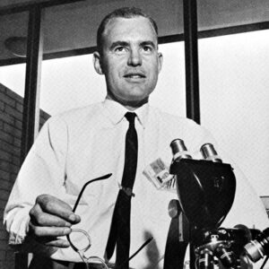 http://www.computerhistory.org/semiconductor/assets/img/400x400/1965_1_1.jpg