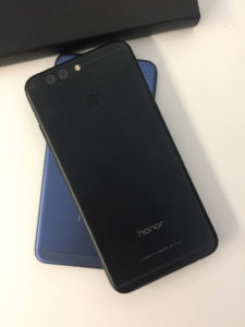 https://www.gizmochina.com/wp-content/uploads/2017/08/Honor-7X-3.jpg